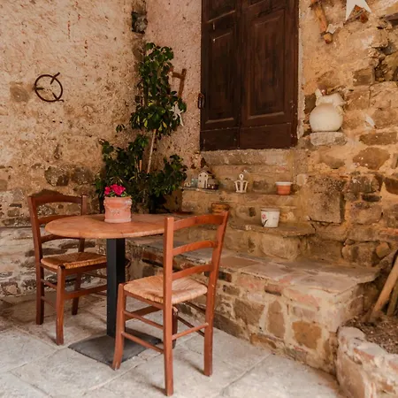 Antico Convento - Ospitalita Diffusa 3*