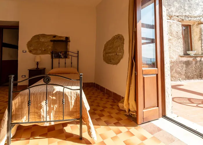 Antico Convento - Ospitalita Diffusa 3* Rocca Cilento